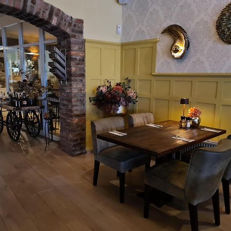 Hotel Арсен Екстериор снимка