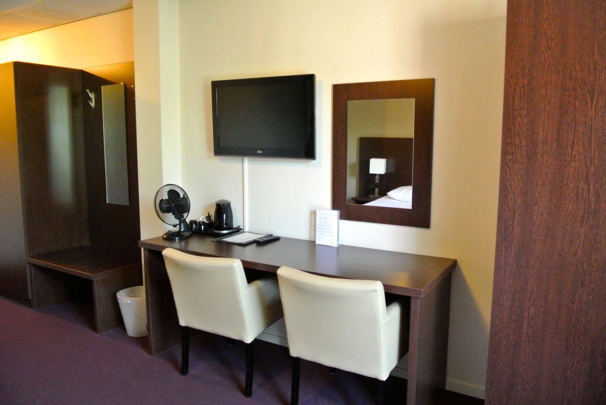 Hotel Арсен Екстериор снимка